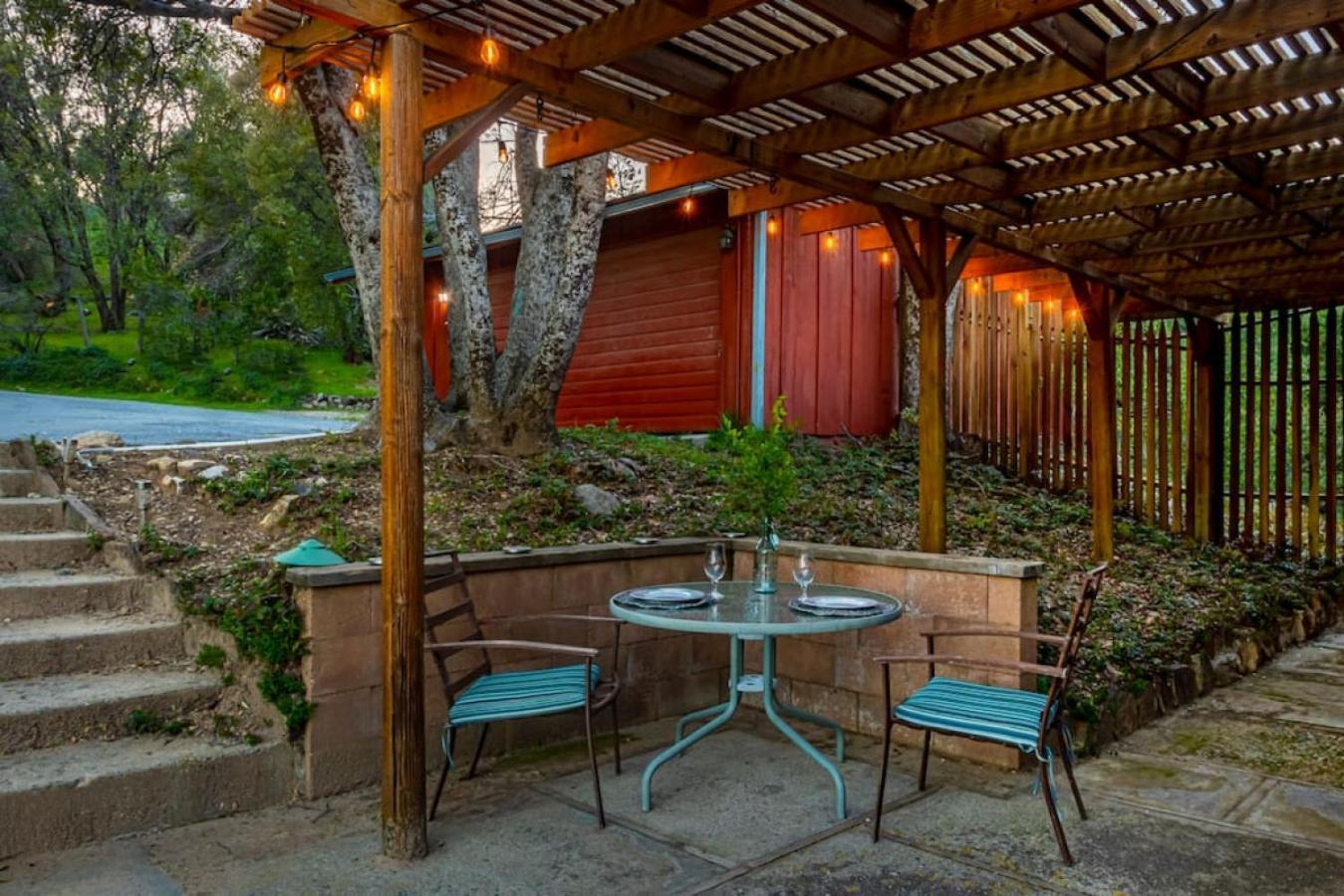Sierra Vista Lookout Lodge With Creek, Waterfall And Waterholes, Minutes From Bass Lake And Yosemite South Gate North Fork Buitenkant foto